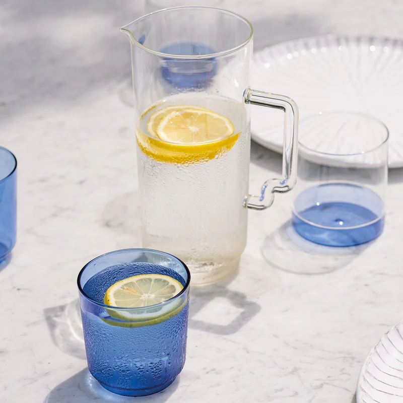 Zigup tumbler