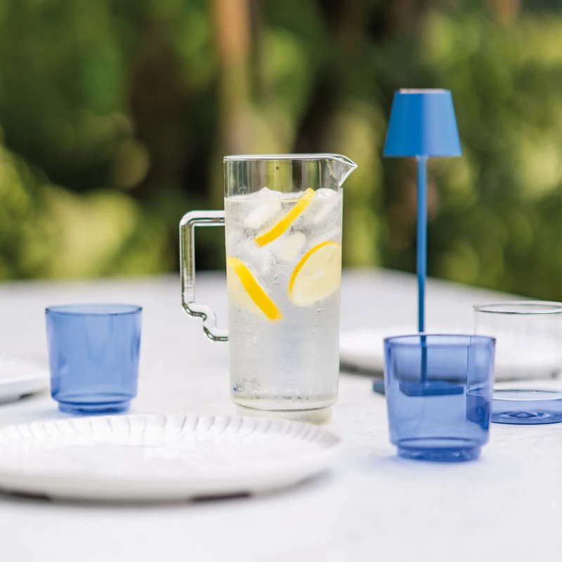 Zigup tumbler