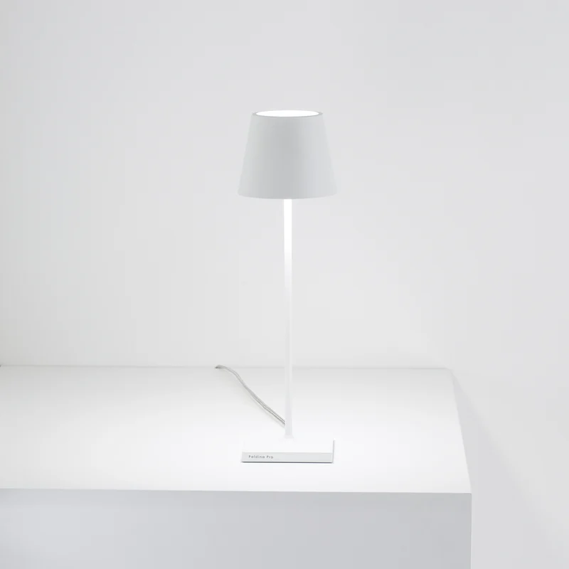 Poldina 230V lampada da tavolo