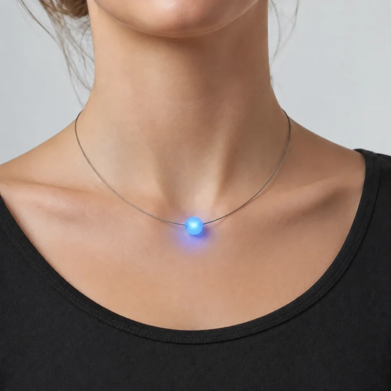 Blau leuchtende LED-Halskette für Damen mit Milchglas-Kugel – Firejewel