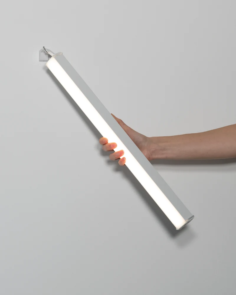 Pencil staffa parete vericale