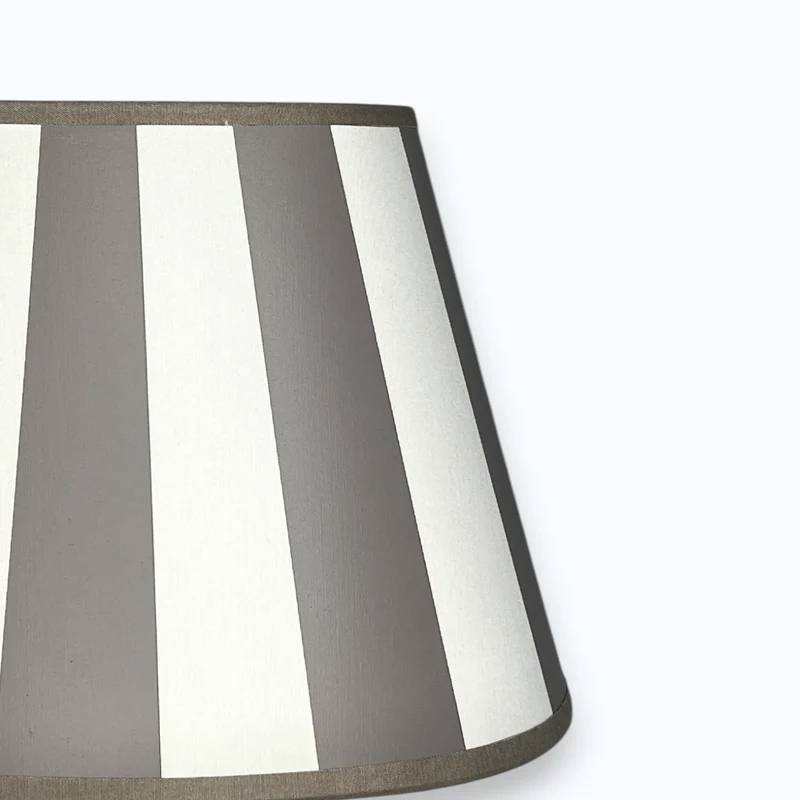 Light & Living Gestreifter Lampenschirm Taupe und Weiß Gestreift - oval 25 cm E27