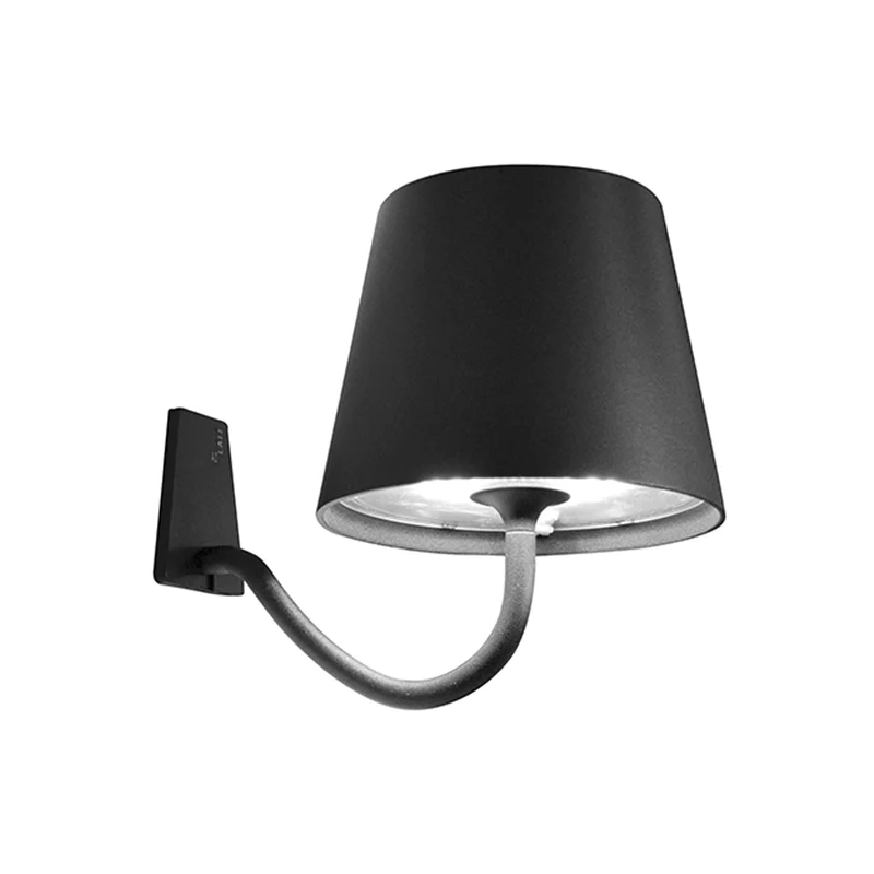 Poldina lampada da parete