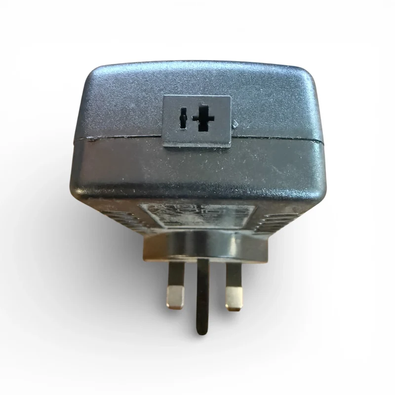 HOSHINGMEI HSP24-12BS 12V 2A 24W LED Netzteil UK Stecker 100-240V Adapter Konstantspannung