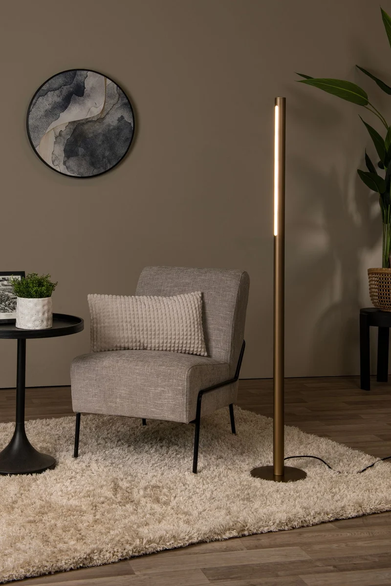LED-Stehleuchte Griffith mit CCT und Touchdimmer
