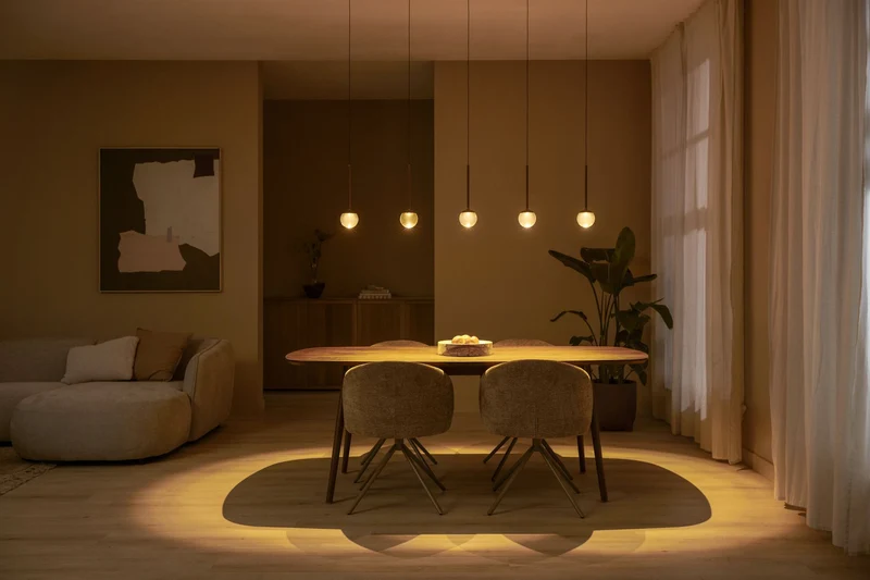 LED-Pendelleuchte Calina 5-flammig mit einstellbarer Lichtfarbe rechteckig