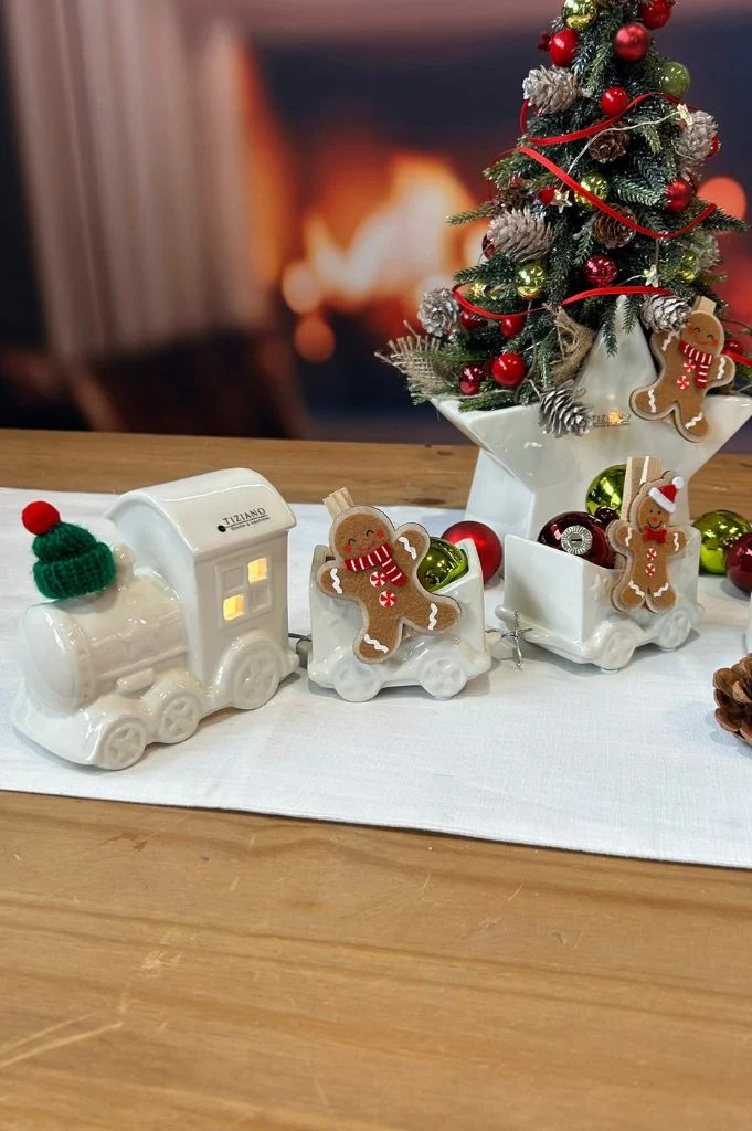 Dekoset Zug Lukas LED 3-teilig mit Lebkuchenmännchen