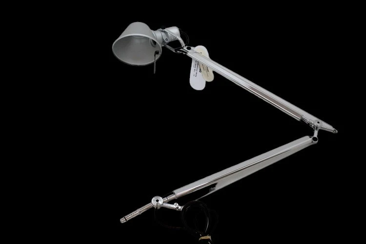 B-Ware Body mit Schirm für Tischleuchte Tolomeo Tavolo E27 Aluminium justierbar 129cm