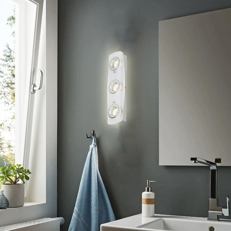LED Decken- Wandleuchte flach eckig ACRILICO 3-flammig Chrom – Silber | Briloner