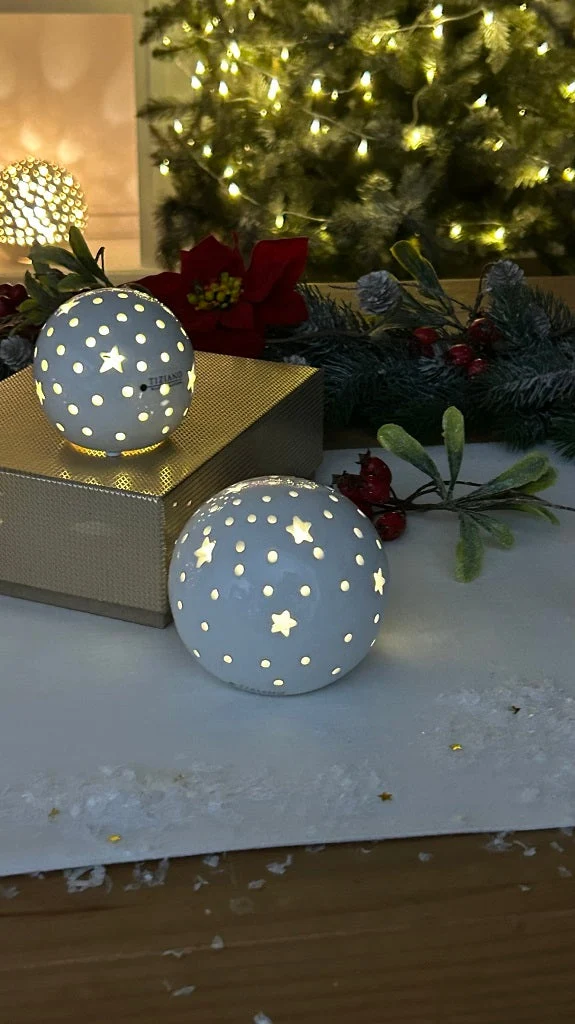 Lichtkugel Padova LED m. Stern creme-weiß