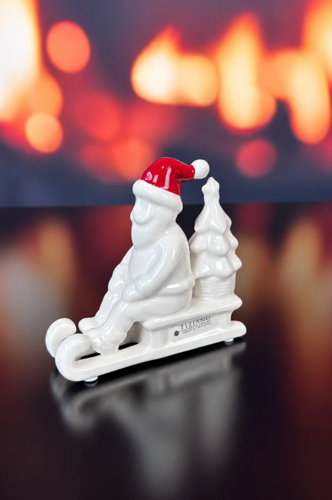 Deko Santa Enrico auf Schlitten 12cm creme-weiß