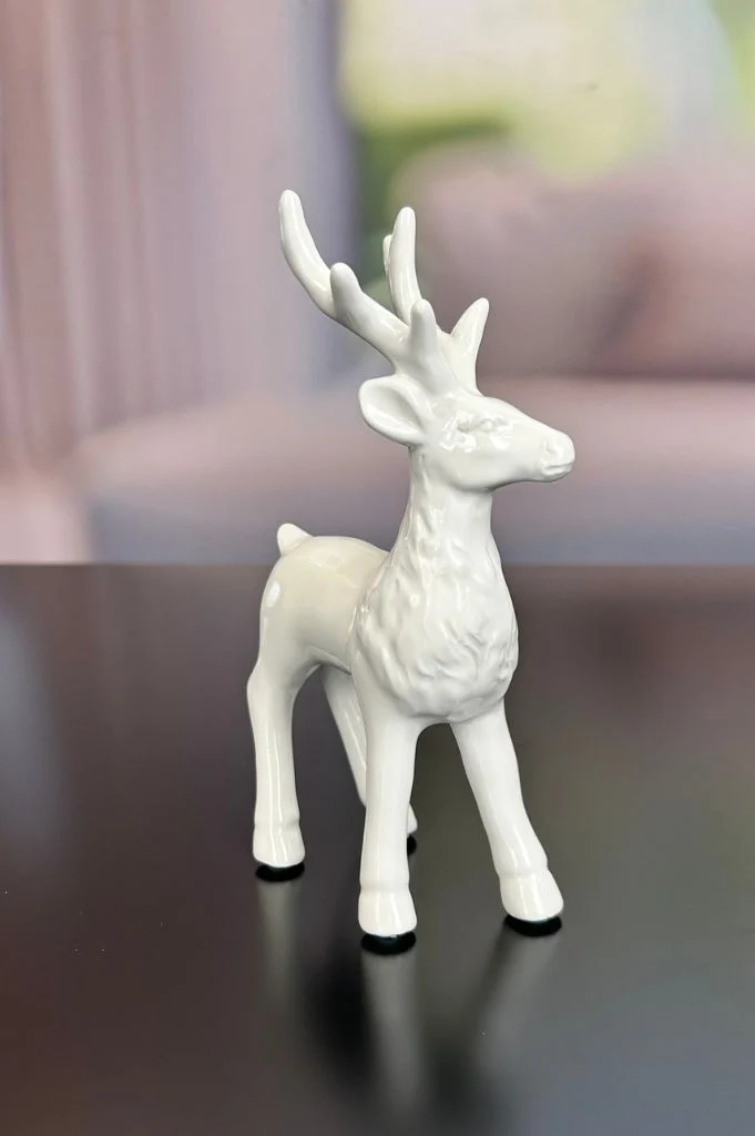Geschenkbox Hirsch Robin creme-weiß