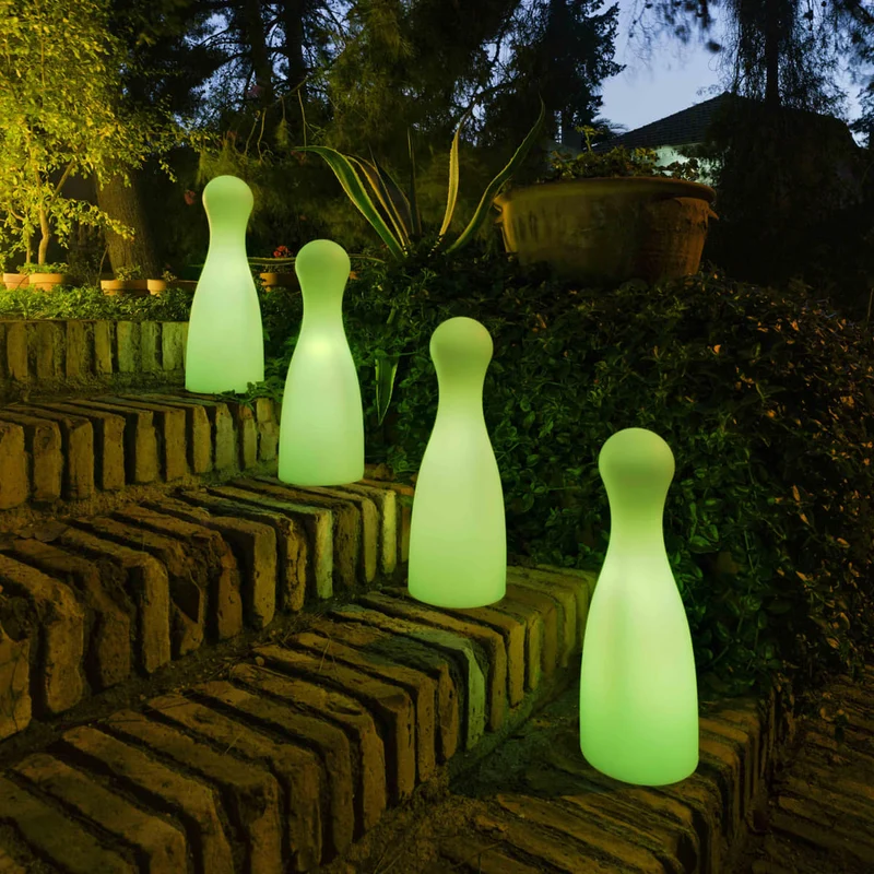 LAMPE IN FORM EINES KEGELS - POL