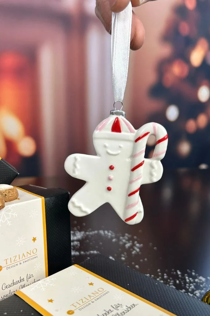 Deko Baumhänger Lebkuchen Fred 7,5cm dekoriert