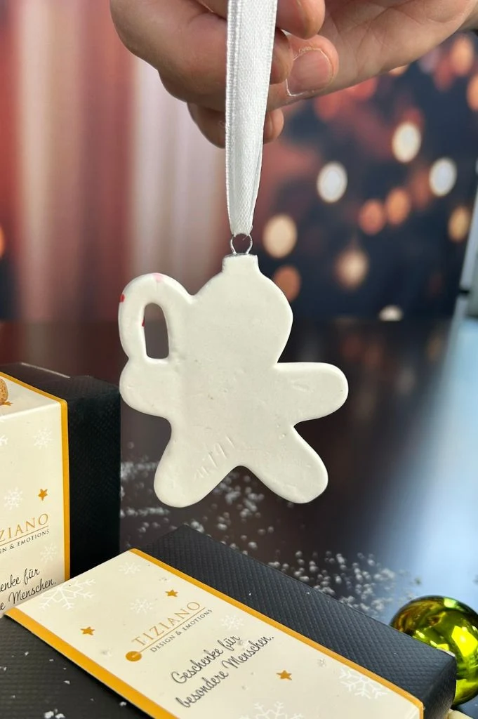 Deko Baumhänger Lebkuchen Fred 7,5cm dekoriert