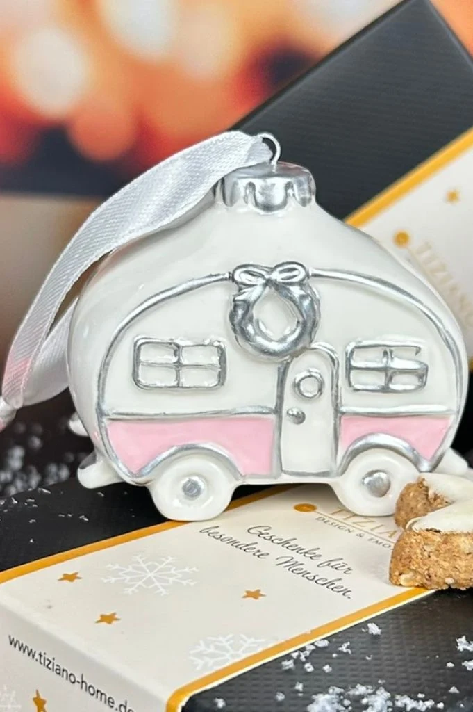 Deko Baumhänger Wohnwagen Caso 6cm dekoriert