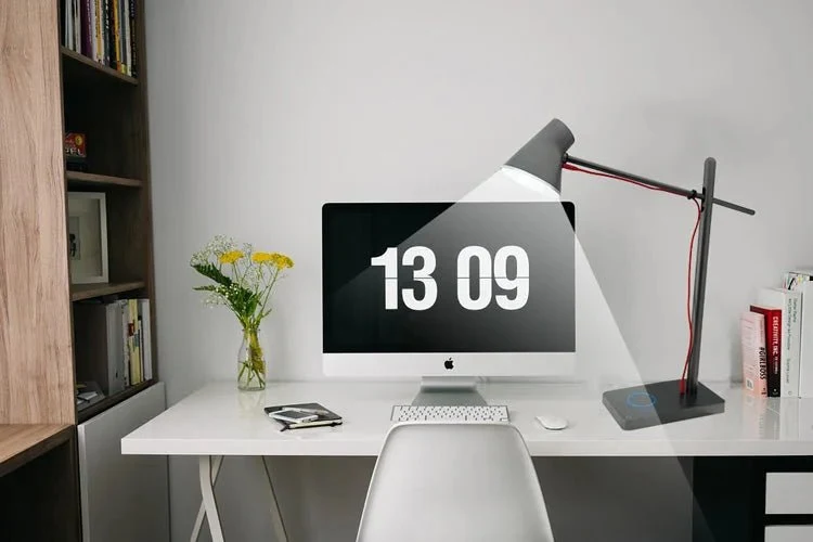 LED Schreibtischlampe dimmbar mit Touch & USB – Flexible Leselampe für Büro & Homeoffice