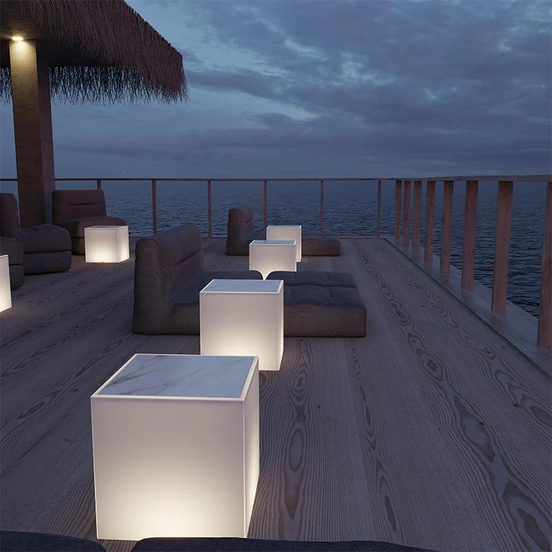 COUCHTISCH MIT LICHT BORA| INNENANWENDUNG