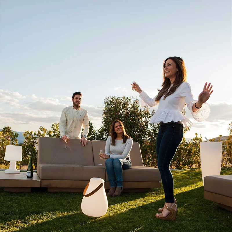 Kurby Play tragbarer Lautsprecher mit Licht