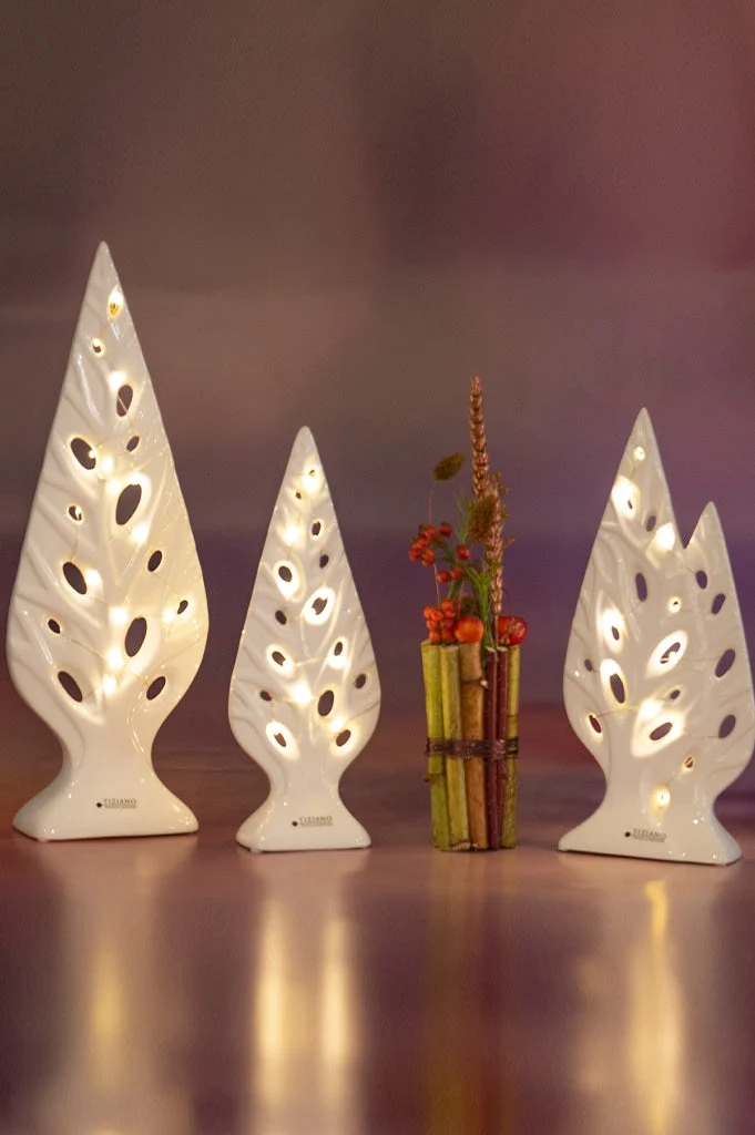 Dekoobjekt Baum Cipresso LED weiß-creme