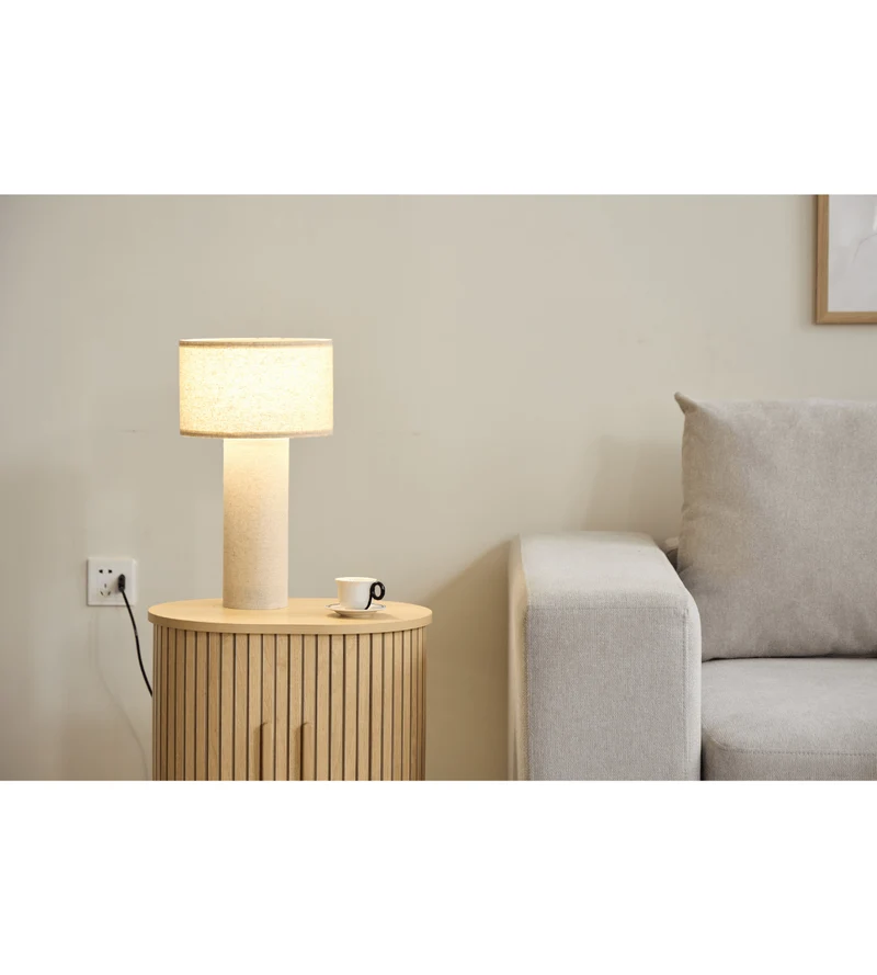 Mariah Tischlampe mit Lampenschirm aus Leinen, 42 x 24 cm