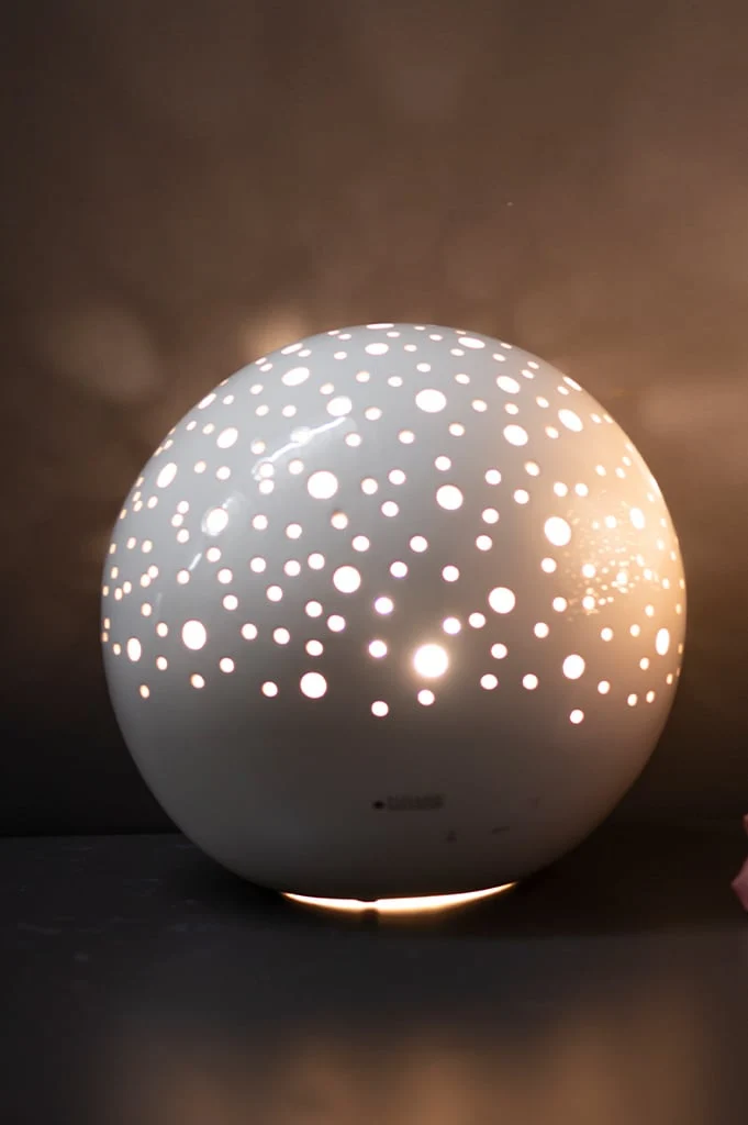 Lampe Padova Kugel weiß-creme