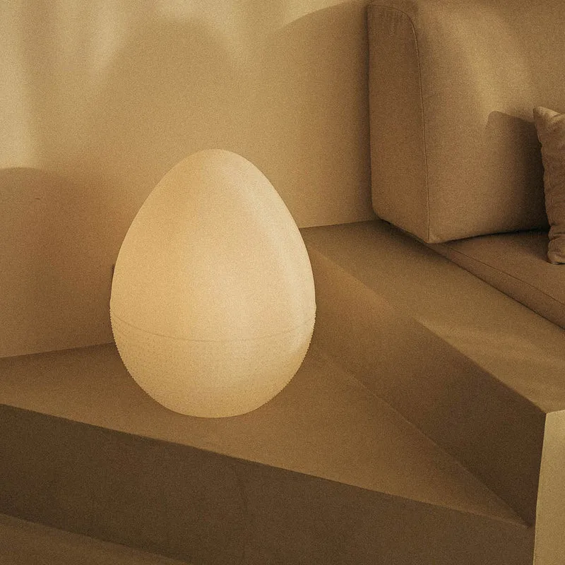 EIFÖRMIGE LAMPE OVO