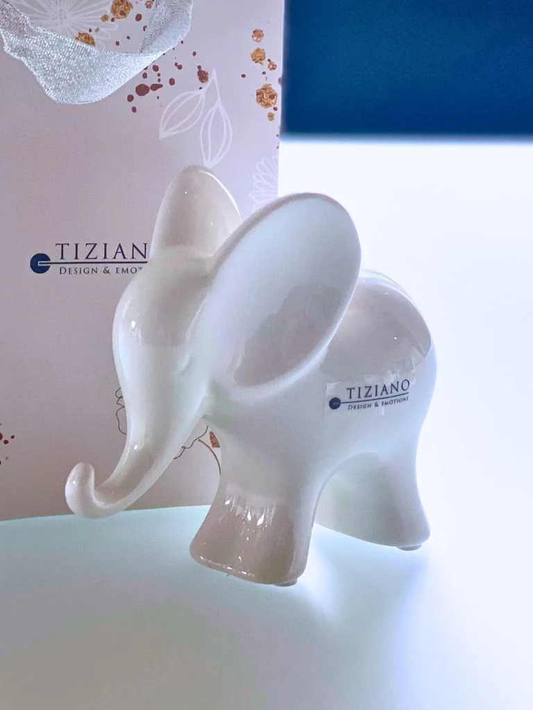Geschenktüte Elefant Leon stehend
