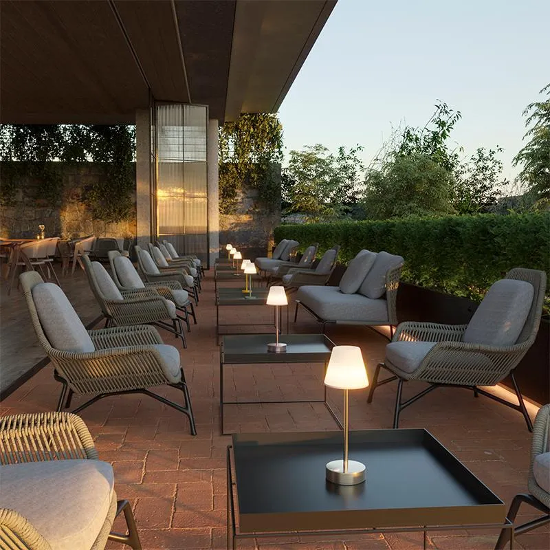 TISCHLAMPE LOLA SLIM 30 | INNENANWENDUNG