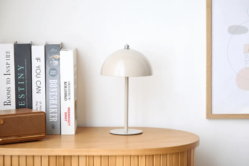 Bloom Tischleuchte Beige