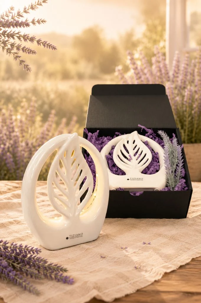 Geschenkbox LED Blatt Denia mit Lavendel