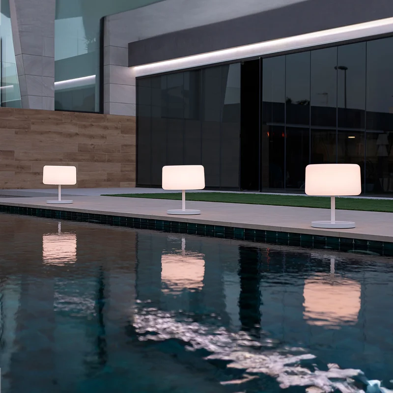 CHLOE PLANT VERSTELLBARE STEHLAMPE