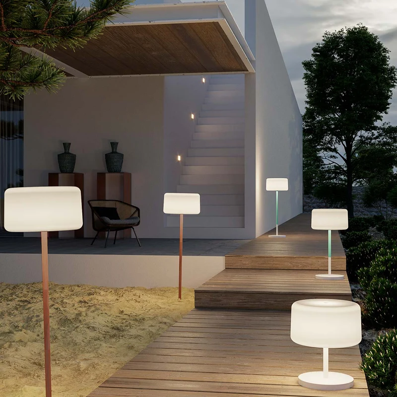 CHLOE PLANT VERSTELLBARE STEHLAMPE