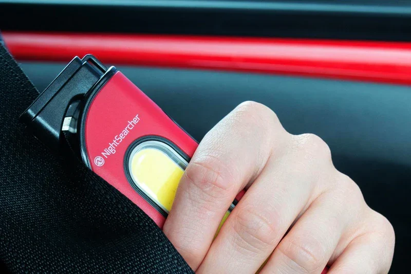 Nightsearcher Lifeguard: 5-in-1 Notfallwerkzeug | Batteriebetrieben