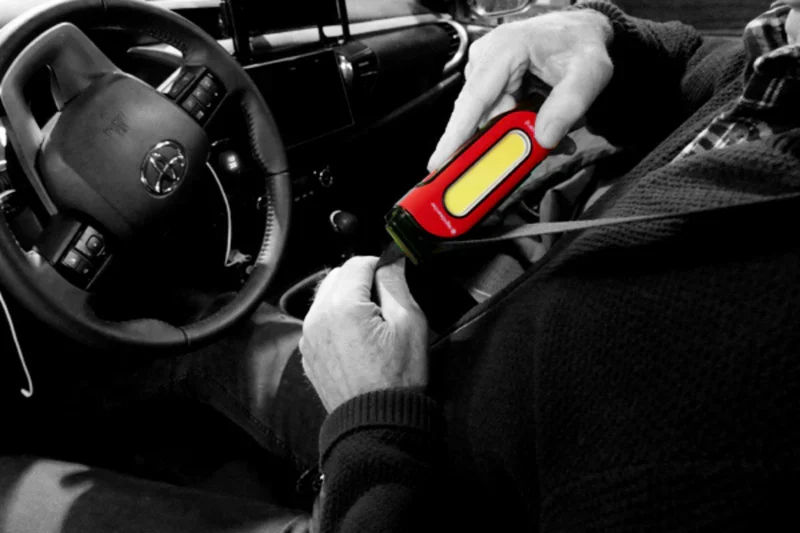 Nightsearcher Lifeguard: 5-in-1 Notfallwerkzeug | Batteriebetrieben