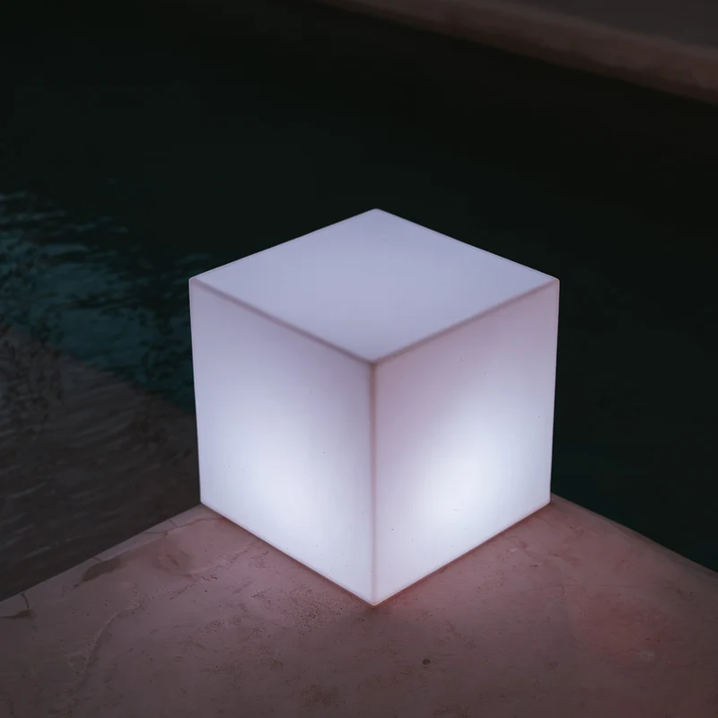 LEUCHTWÜRFEL CUBY (MEHRERE GRÖSSEN)