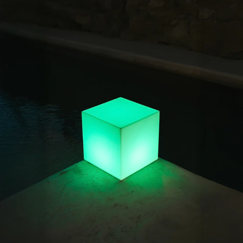 LEUCHTWÜRFEL CUBY (MEHRERE GRÖSSEN)
