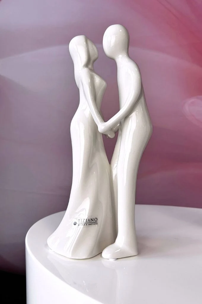 Paar Amorino Hand haltend creme-weiß