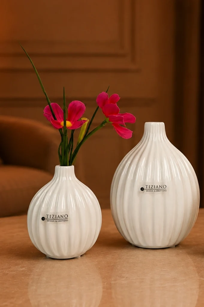 Vase Prisma groß creme-weiß