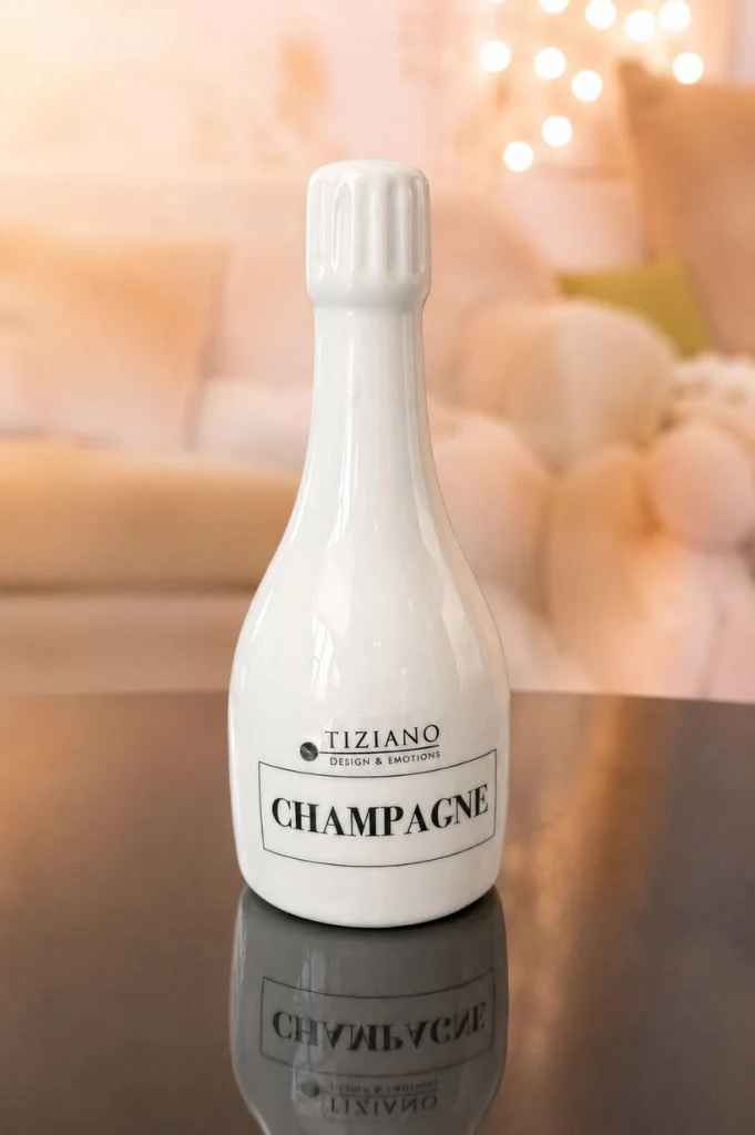 J22 Deko Champagnerflasche Frizz creme-weiß