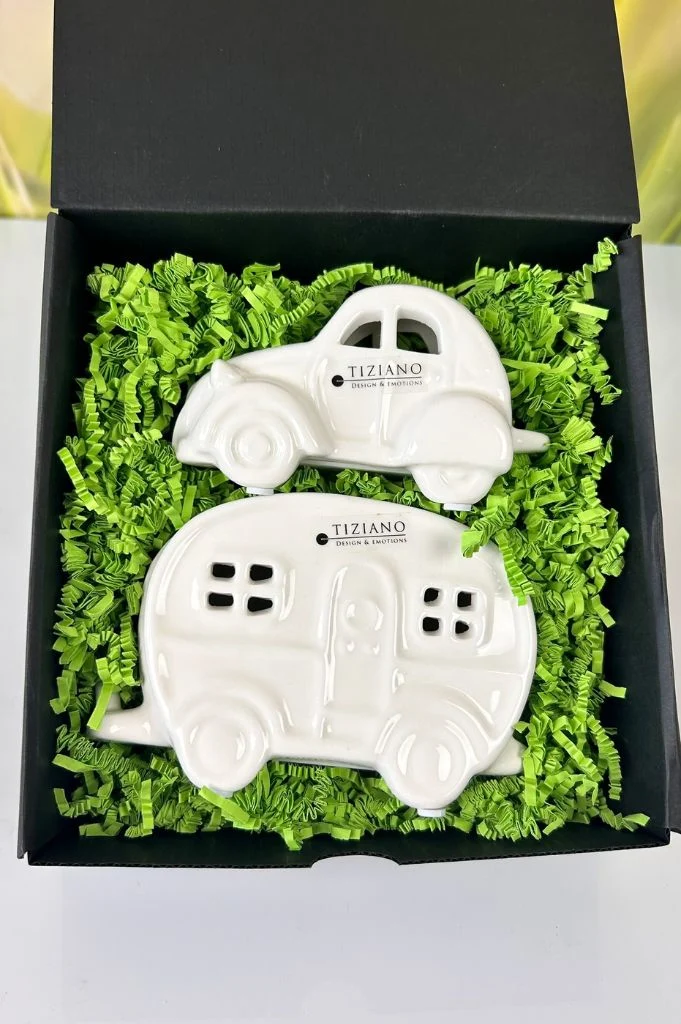 Geschenkbox Deko Auto Milo+Wohnwagen Casina creme-weiß