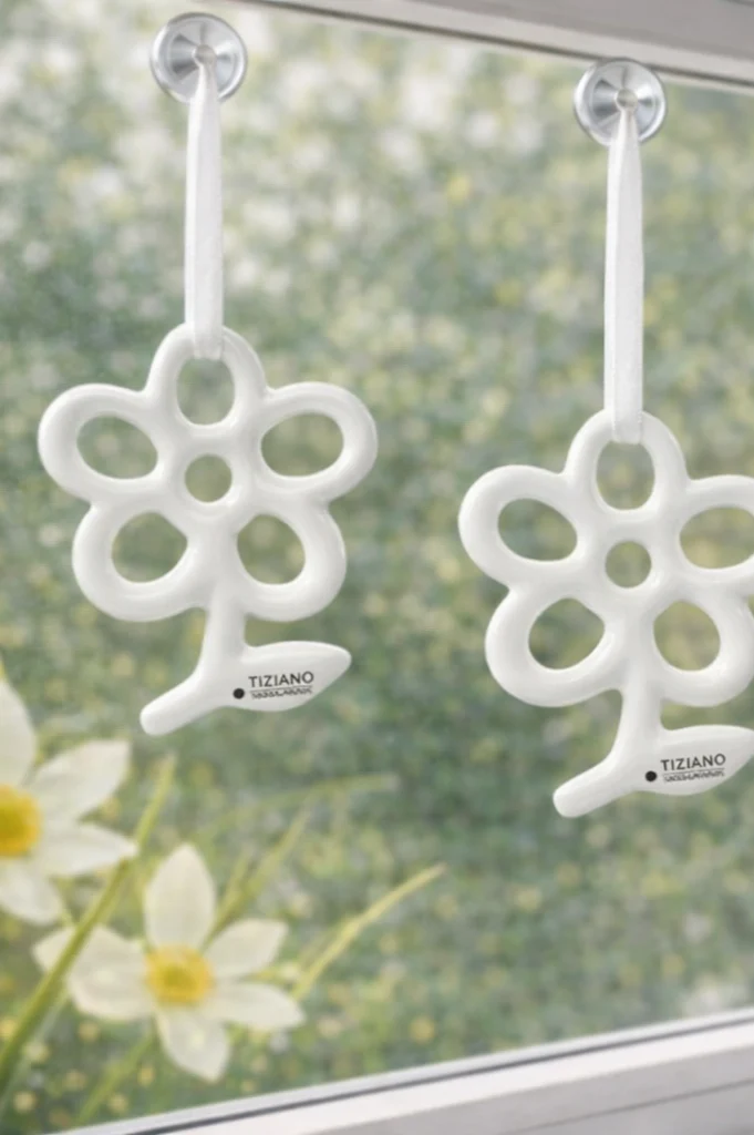 Deko Hänger Flora Blume creme-weiß