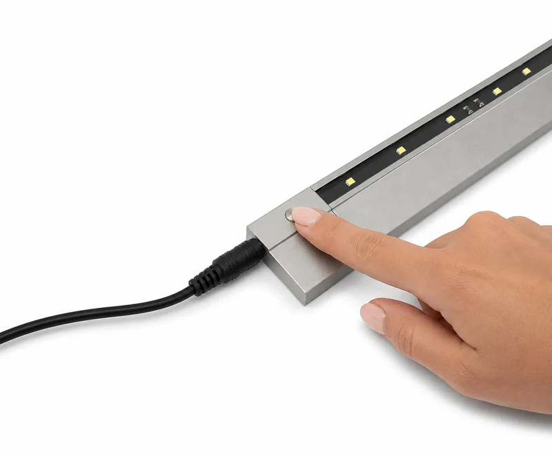 LED Unterbauleuchte SPARTA 36 cm mit Schalter – 1,8 W, 140 lm, 5000 K