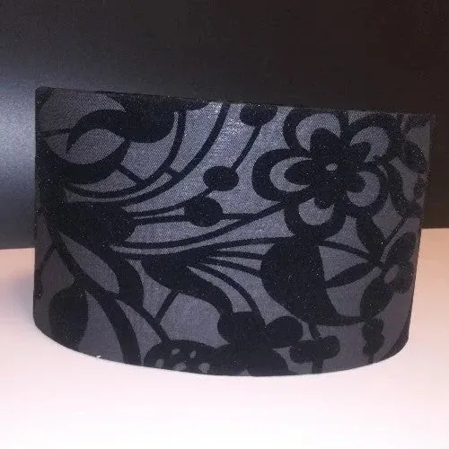 Textil Lampenschirm E27 oval 22x15 Dekor schwarz