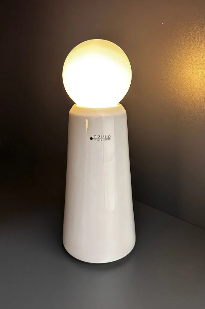 Lampe Luminara mit LED Birne creme-weiß