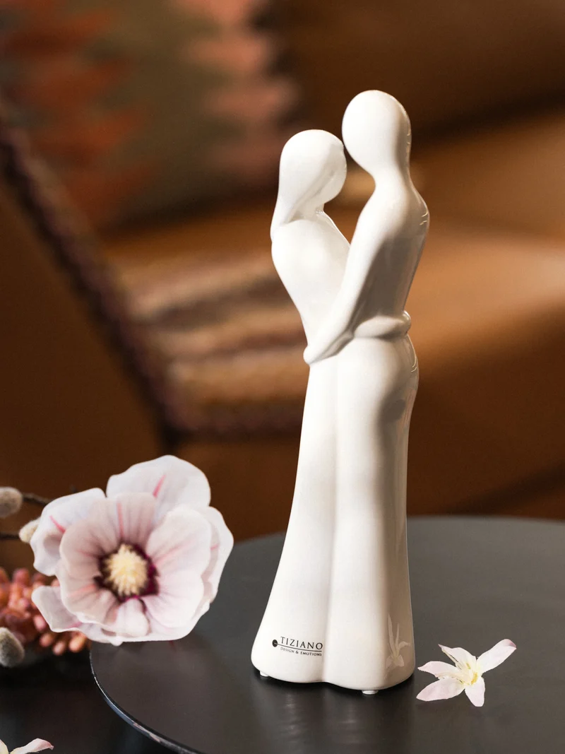 Figur Adelina creme-weiß