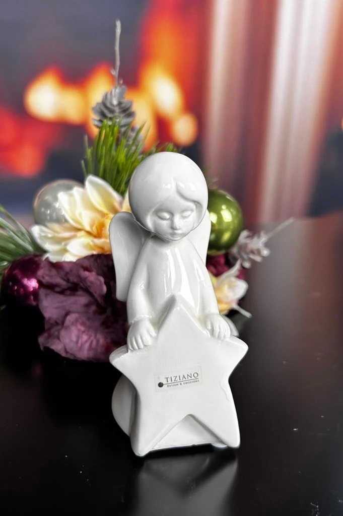 Deko Engel Nora mit Stern stehend weiß-creme