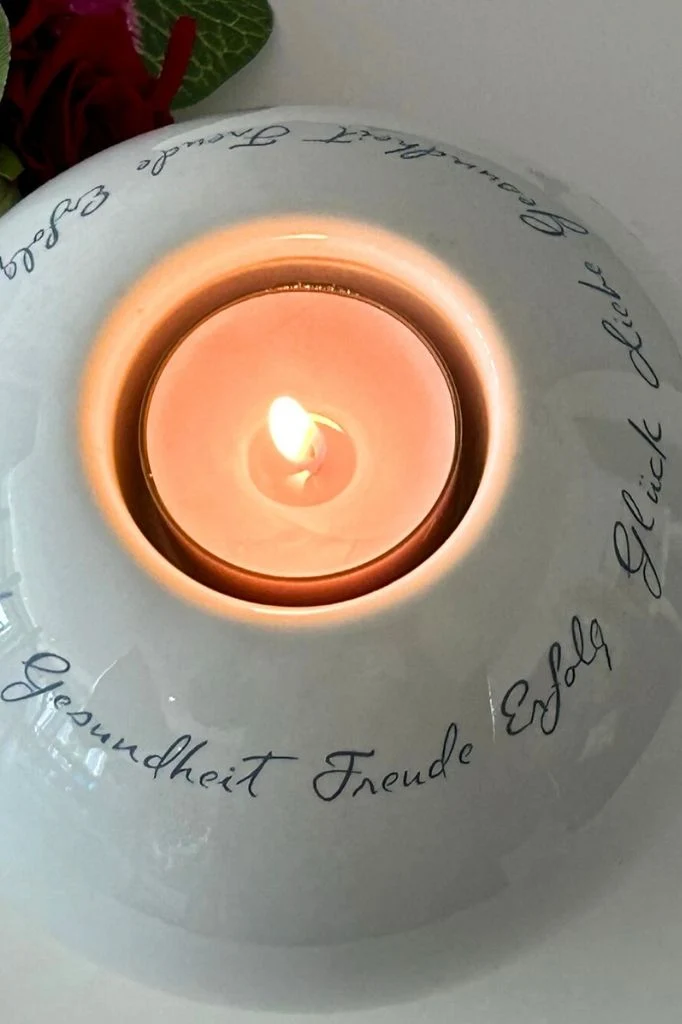 Teelicht Dolomiti mit Botschaft creme-weiß