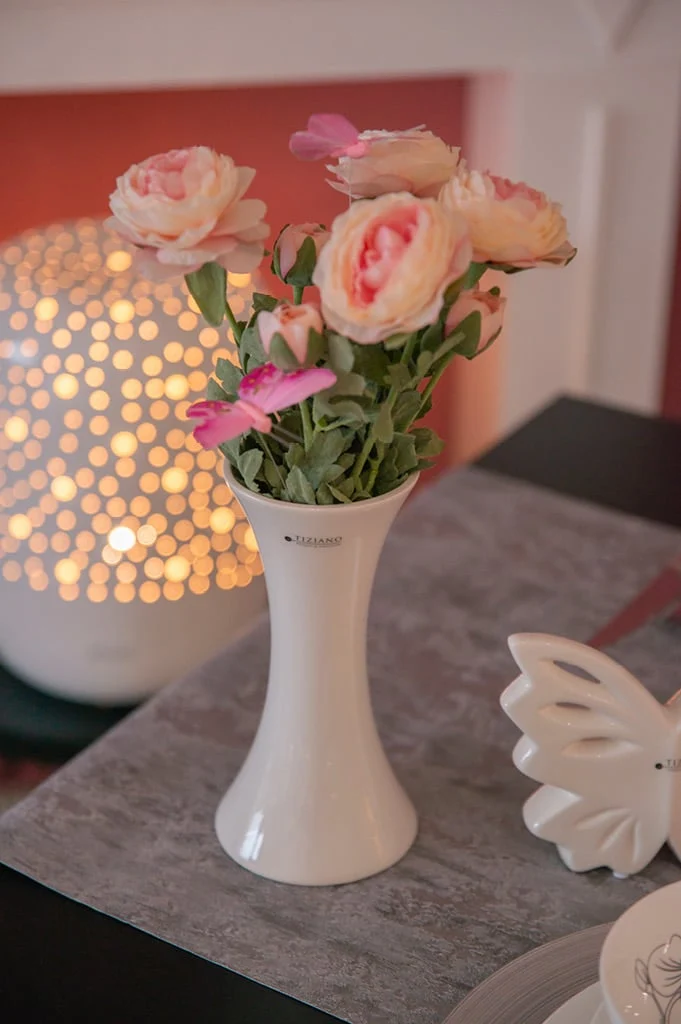 Vase Perdosa creme-weiß