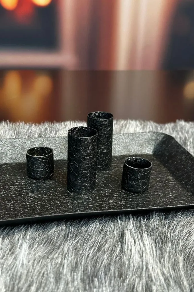 Magnetteller schwarz eckig mit Kerzentüllen